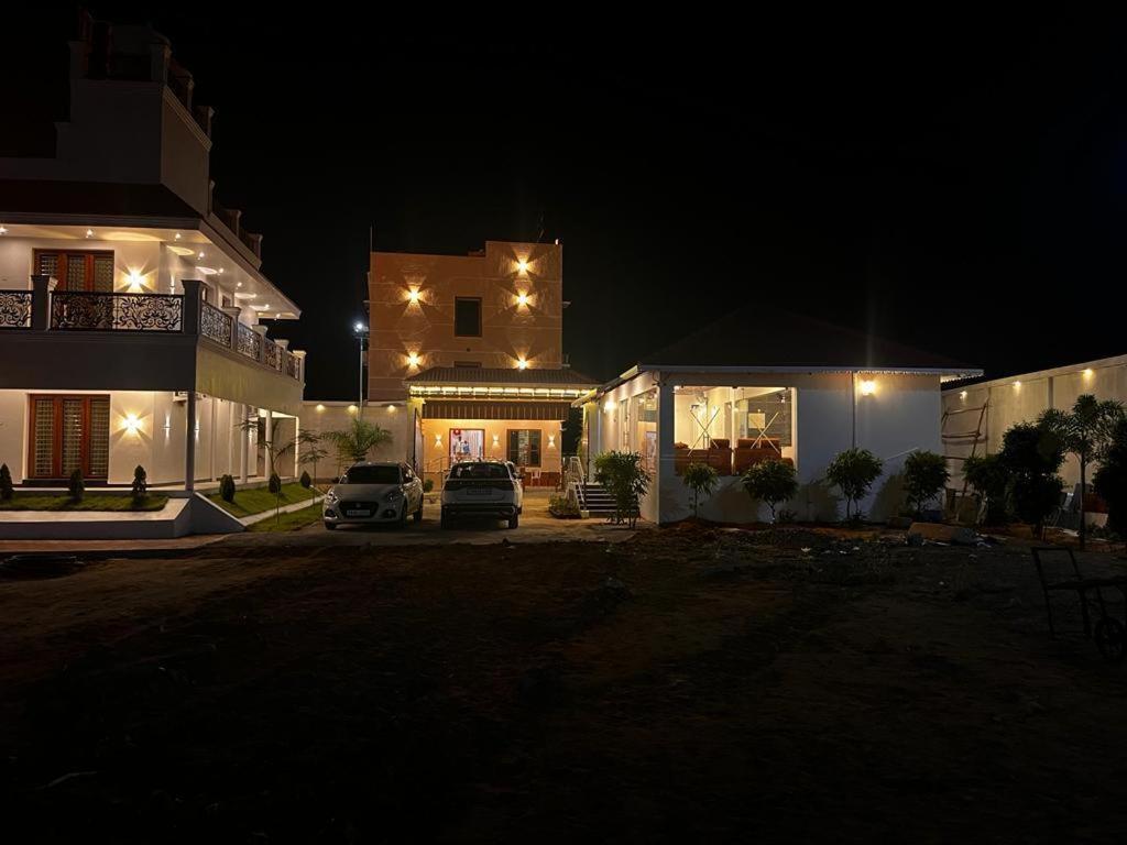 מלון Tiruchchendūr Sri Balaji Lodging מראה חיצוני תמונה